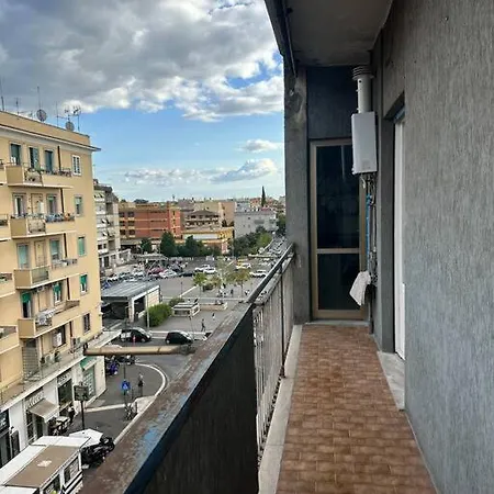 Apartment Metro C - Centocelle Ampio Con Tre Da Letto *