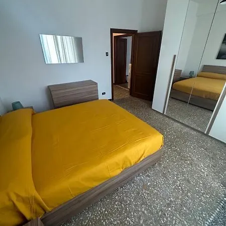 Metro C - Centocelle Ampio Con Tre Da Letto
